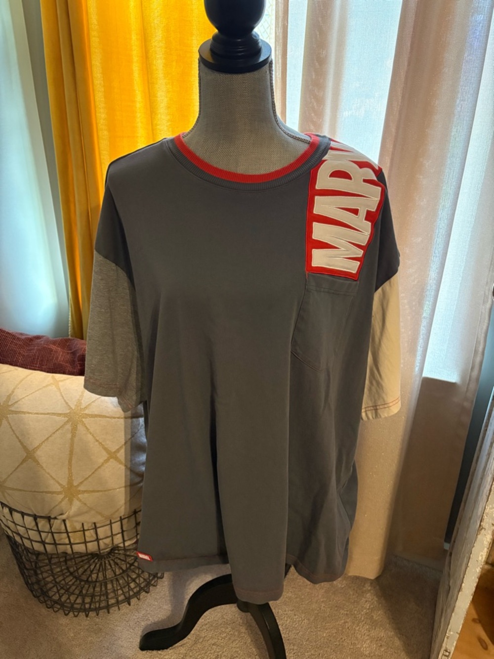 Marvel Gray Colorblock Logo Tee